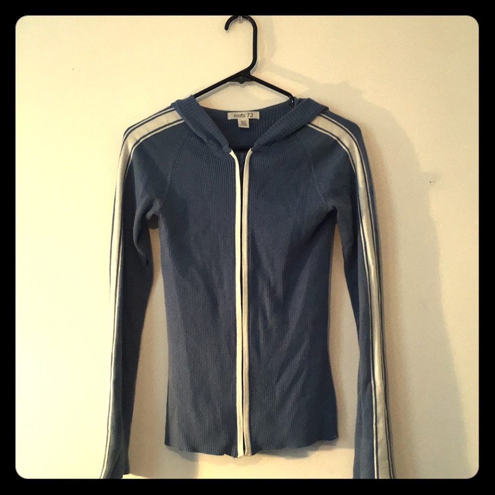 Blue and white roots zip up sweater.